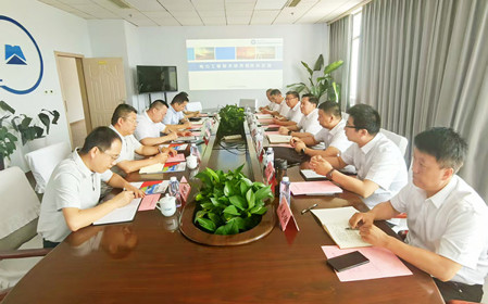 標題：內(nèi)蒙古能源發(fā)電投資集團有限公司電力工程技術(shù)研究院院長李亮一行到呼和浩特分院座談交流
瀏覽次數(shù)：2581
發(fā)表時間：2025-07-21